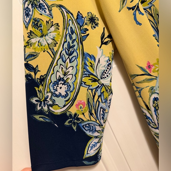 JM Collection Yellow and Navy Floral Tunic Top - Picture 4 of 4